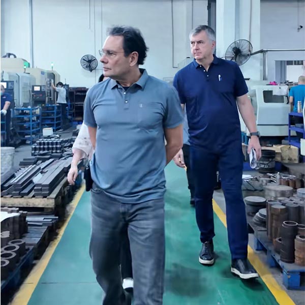 Brazilian Clients Visit Taichuang